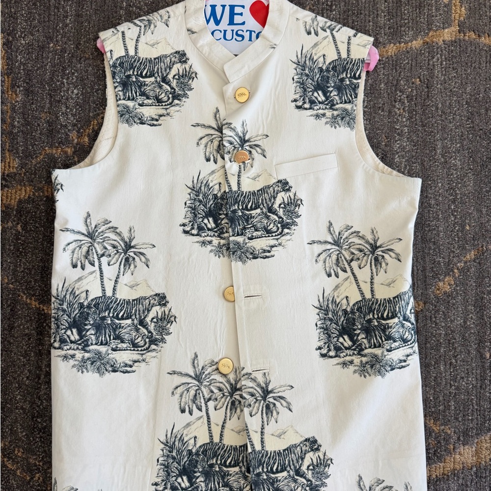 Sabyasachi White and Black Sleeveless Top